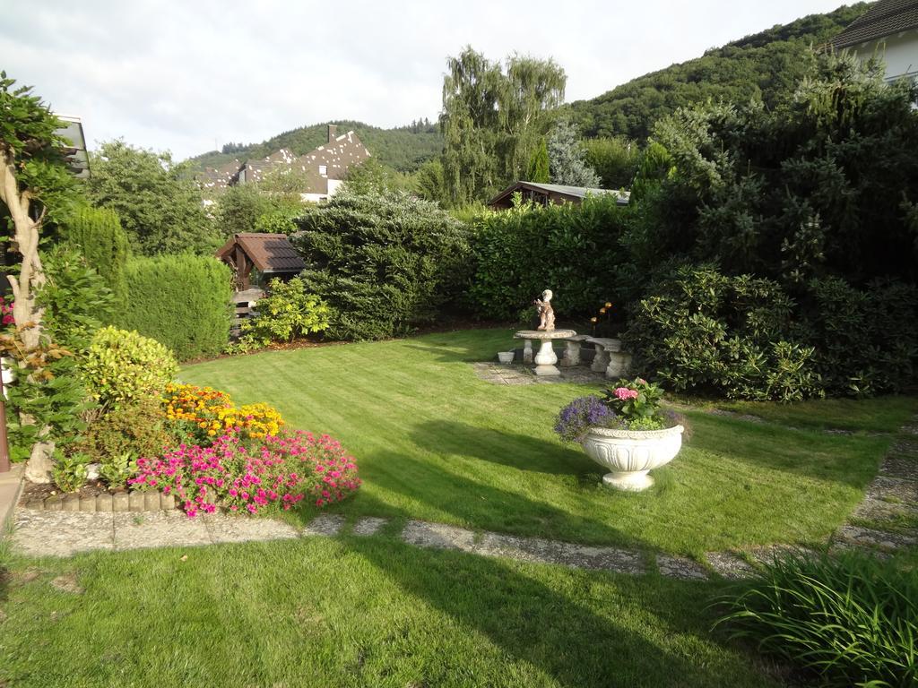 Gaestehaus Am Ahornweg Bernkastel-Kues Rum bild